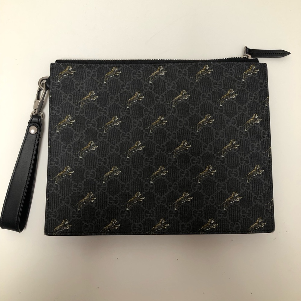 Zipped pouch printed GG coated canvas medium supreme bag